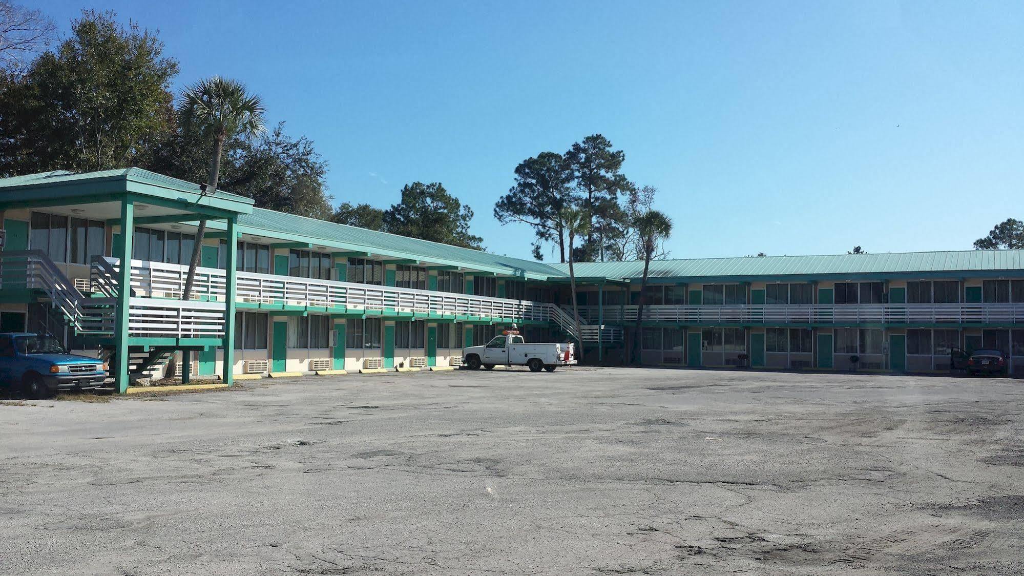 Gator Lodge Jacksonville Exteriör bild